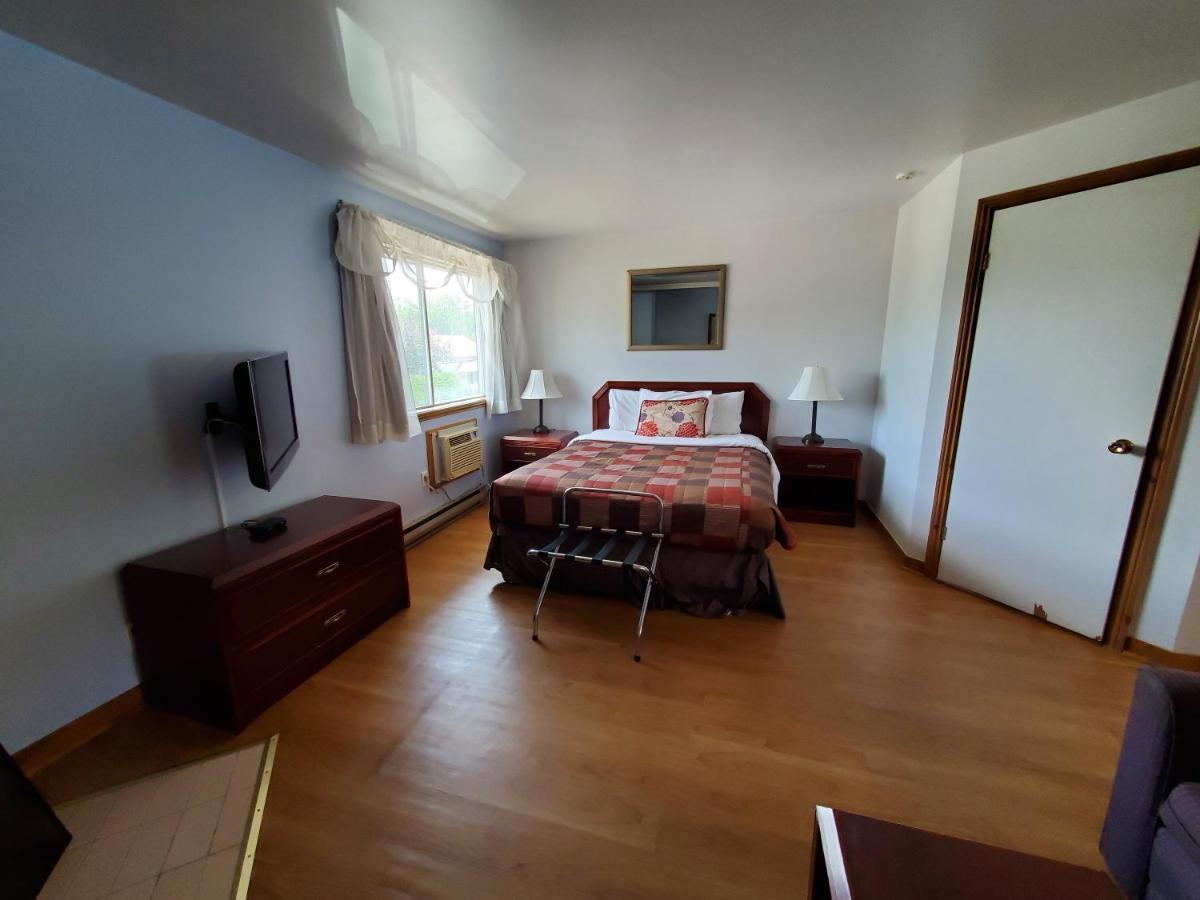 Auberge Champetre Sainte-Adèle Buitenkant foto