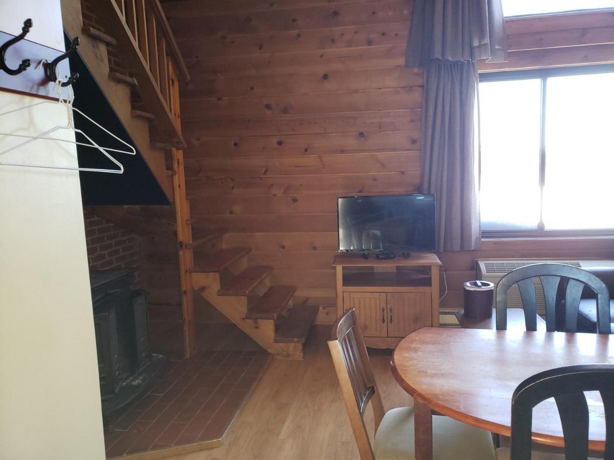 Auberge Champetre Sainte-Adèle Buitenkant foto